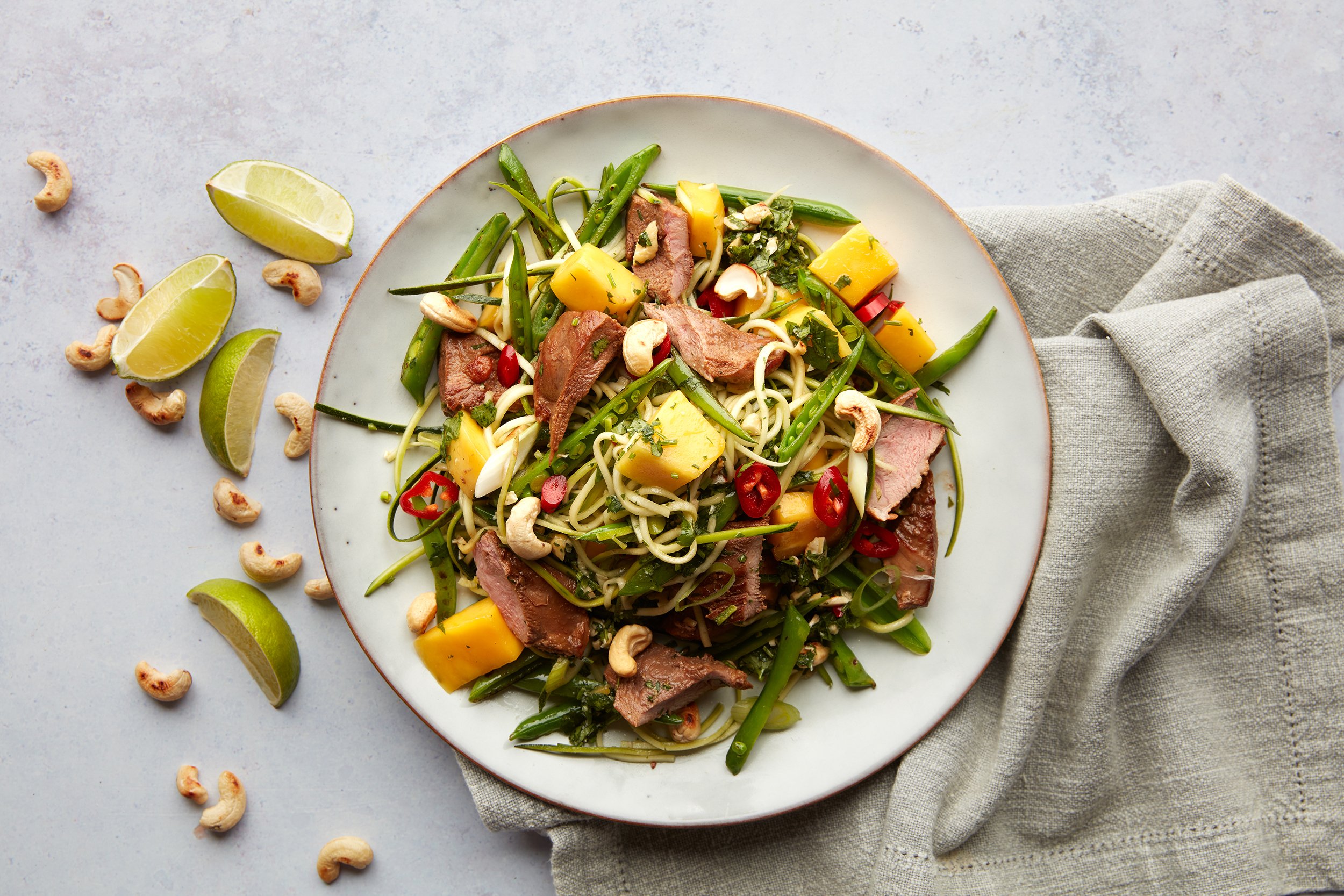 Seared duck with mango, chilli & courgetti_1 Seared duck with mango, chilli & courgetti_1